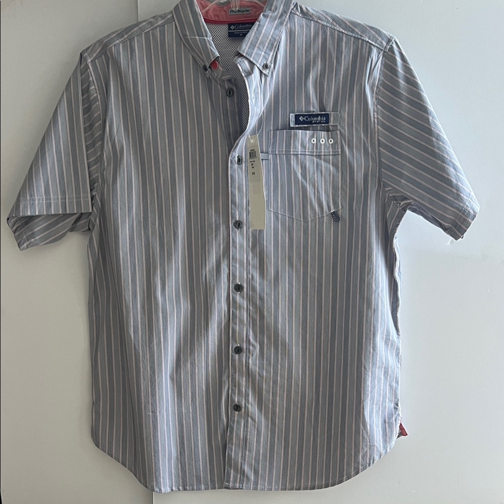 NEW Columbia Sportswear Men’s SS PFG shirt - Medium